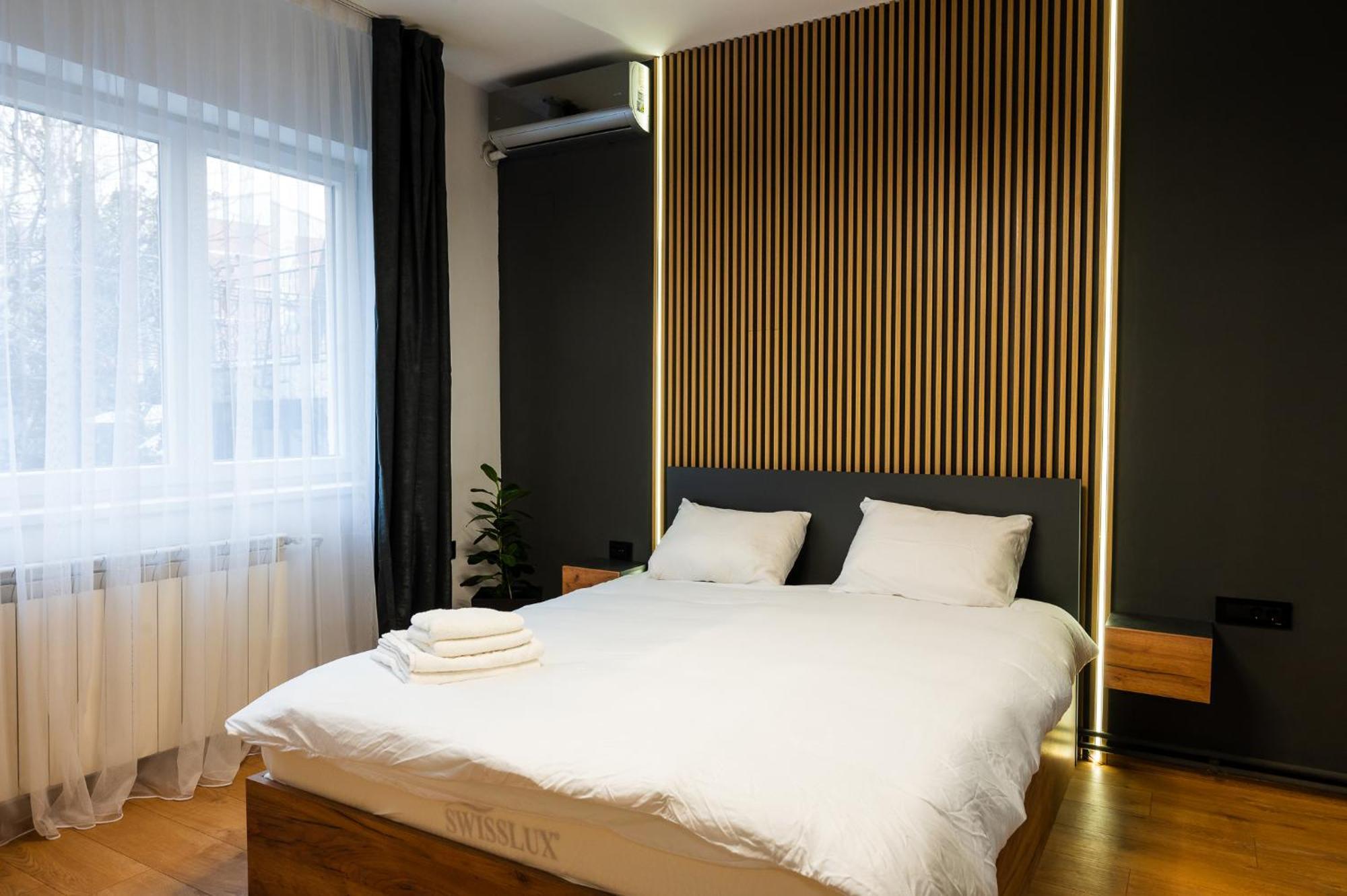 Casa Central Apartments Скопье Экстерьер фото